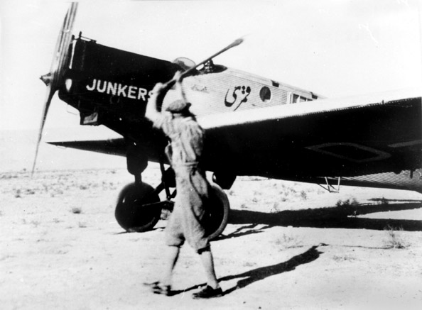 Pic-9-Junkers F13