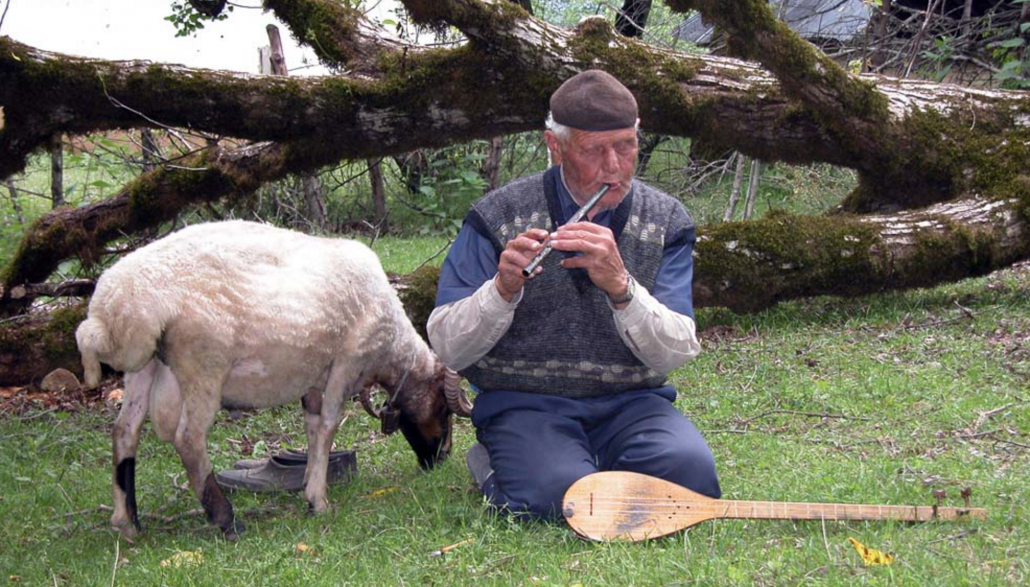 4-Old talysh man in Gilan